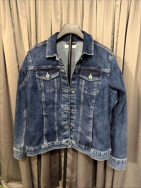 Liz Claiborne Dark Blue Denim Jacket with Button Front